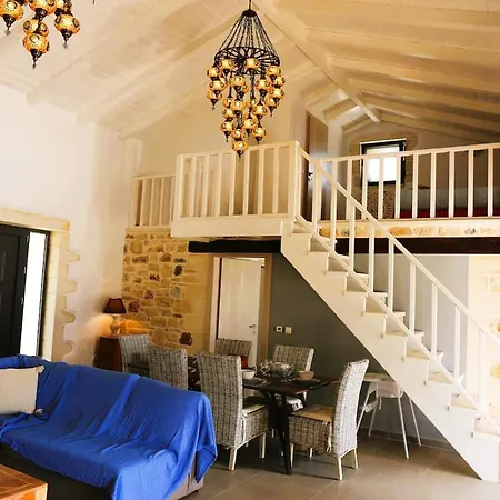 Villa Lisaya, A Peaceful Oasis In A Natural Area